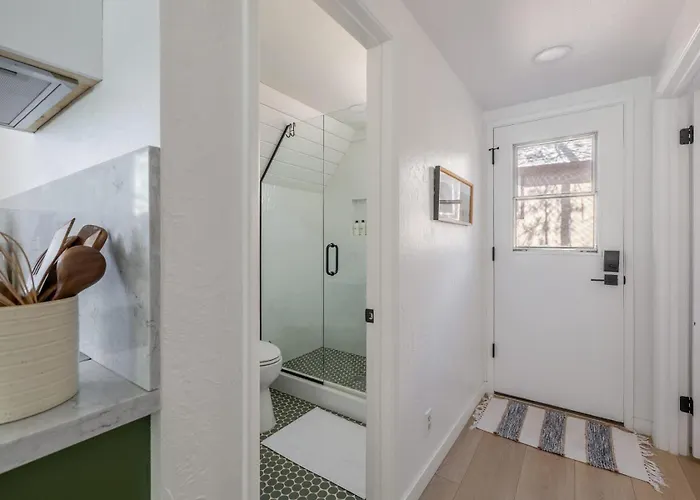 Cozy 3br A-frame Views Family Friendly Holiday home *