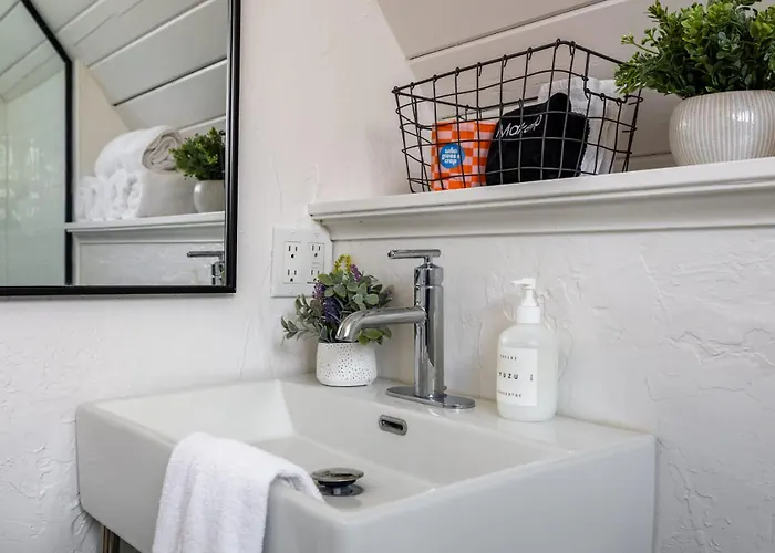 Cozy 3br A-frame Views Family Friendly Holiday home *