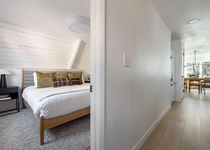 Cozy 3br A-frame Views Family Friendly *